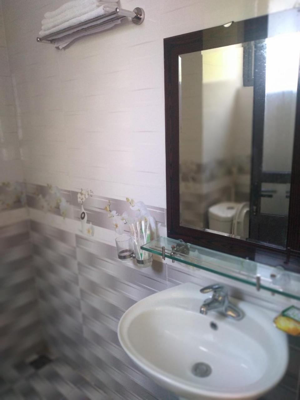 Gate Tuan Chau Hotel 하롱 외부 사진